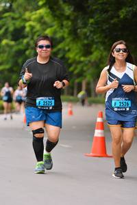 BIB: 2525, 2526
                            <button type="button" onclick="openModal(4702362)" class="btn btn-primary btn-sm float-right btn-popup" data-toggle="modal" data-target=".modal-high-quality">
                        <i class="fas fa-shopping-cart"></i> Add to Cart
                    </button>
                                            <button type="button" onclick="isThisMe(4702362, true)" class="btn btn-success btn-sm float-right btn-popup btn-isme hidden" data-toggle="tooltip" data-placement="bottom" title="นี่คือรูปของคุณใช่ไหม คลิกที่นี่เพื่อเอาเข้าอัลบั้ม">
                        <i class="fas fa-plus"></i> Add to album
                    </button>
                    <button type="button" onclick="isThisMe(4702362, false)" class="btn btn-warning btn-sm float-right btn-popup btn-isnotme hidden">
                        <i class="fas fa-ban"></i> Remove from album
                    </button>