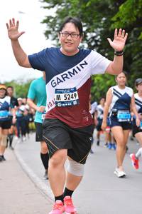 BIB: 5249
                            <button type="button" onclick="openModal(4700587)" class="btn btn-primary btn-sm float-right btn-popup" data-toggle="modal" data-target=".modal-high-quality">
                        <i class="fas fa-shopping-cart"></i> Add to Cart
                    </button>
                                            <button type="button" onclick="isThisMe(4700587, true)" class="btn btn-success btn-sm float-right btn-popup btn-isme hidden" data-toggle="tooltip" data-placement="bottom" title="นี่คือรูปของคุณใช่ไหม คลิกที่นี่เพื่อเอาเข้าอัลบั้ม">
                        <i class="fas fa-plus"></i> Add to album
                    </button>
                    <button type="button" onclick="isThisMe(4700587, false)" class="btn btn-warning btn-sm float-right btn-popup btn-isnotme hidden">
                        <i class="fas fa-ban"></i> Remove from album
                    </button>