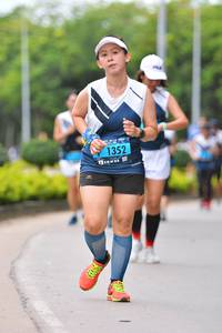 BIB: 1352
                            <button type="button" onclick="openModal(4701255)" class="btn btn-primary btn-sm float-right btn-popup" data-toggle="modal" data-target=".modal-high-quality">
                        <i class="fas fa-shopping-cart"></i> Add to Cart
                    </button>
                                            <button type="button" onclick="isThisMe(4701255, true)" class="btn btn-success btn-sm float-right btn-popup btn-isme hidden" data-toggle="tooltip" data-placement="bottom" title="นี่คือรูปของคุณใช่ไหม คลิกที่นี่เพื่อเอาเข้าอัลบั้ม">
                        <i class="fas fa-plus"></i> Add to album
                    </button>
                    <button type="button" onclick="isThisMe(4701255, false)" class="btn btn-warning btn-sm float-right btn-popup btn-isnotme hidden">
                        <i class="fas fa-ban"></i> Remove from album
                    </button>