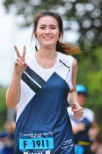 BIB: 1911
                            <button type="button" onclick="openModal(4700288)" class="btn btn-primary btn-sm float-right btn-popup" data-toggle="modal" data-target=".modal-high-quality">
                        <i class="fas fa-shopping-cart"></i> Add to Cart
                    </button>
                                            <button type="button" onclick="isThisMe(4700288, true)" class="btn btn-success btn-sm float-right btn-popup btn-isme hidden" data-toggle="tooltip" data-placement="bottom" title="นี่คือรูปของคุณใช่ไหม คลิกที่นี่เพื่อเอาเข้าอัลบั้ม">
                        <i class="fas fa-plus"></i> Add to album
                    </button>
                    <button type="button" onclick="isThisMe(4700288, false)" class="btn btn-warning btn-sm float-right btn-popup btn-isnotme hidden">
                        <i class="fas fa-ban"></i> Remove from album
                    </button>