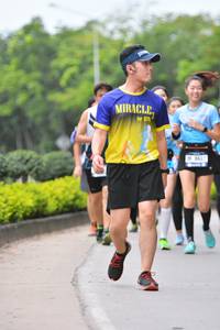 BIB: 8662
                            <button type="button" onclick="openModal(4700881)" class="btn btn-primary btn-sm float-right btn-popup" data-toggle="modal" data-target=".modal-high-quality">
                        <i class="fas fa-shopping-cart"></i> Add to Cart
                    </button>
                                            <button type="button" onclick="isThisMe(4700881, true)" class="btn btn-success btn-sm float-right btn-popup btn-isme hidden" data-toggle="tooltip" data-placement="bottom" title="นี่คือรูปของคุณใช่ไหม คลิกที่นี่เพื่อเอาเข้าอัลบั้ม">
                        <i class="fas fa-plus"></i> Add to album
                    </button>
                    <button type="button" onclick="isThisMe(4700881, false)" class="btn btn-warning btn-sm float-right btn-popup btn-isnotme hidden">
                        <i class="fas fa-ban"></i> Remove from album
                    </button>