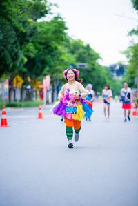 BIB: 1477
                            <button type="button" onclick="openModal(4684823)" class="btn btn-primary btn-sm float-right btn-popup" data-toggle="modal" data-target=".modal-high-quality">
                        <i class="fas fa-shopping-cart"></i> Add to Cart
                    </button>
                                            <button type="button" onclick="isThisMe(4684823, true)" class="btn btn-success btn-sm float-right btn-popup btn-isme hidden" data-toggle="tooltip" data-placement="bottom" title="นี่คือรูปของคุณใช่ไหม คลิกที่นี่เพื่อเอาเข้าอัลบั้ม">
                        <i class="fas fa-plus"></i> Add to album
                    </button>
                    <button type="button" onclick="isThisMe(4684823, false)" class="btn btn-warning btn-sm float-right btn-popup btn-isnotme hidden">
                        <i class="fas fa-ban"></i> Remove from album
                    </button>