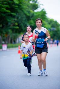 BIB: 2151
                            <button type="button" onclick="openModal(4684743)" class="btn btn-primary btn-sm float-right btn-popup" data-toggle="modal" data-target=".modal-high-quality">
                        <i class="fas fa-shopping-cart"></i> Add to Cart
                    </button>
                                            <button type="button" onclick="isThisMe(4684743, true)" class="btn btn-success btn-sm float-right btn-popup btn-isme hidden" data-toggle="tooltip" data-placement="bottom" title="นี่คือรูปของคุณใช่ไหม คลิกที่นี่เพื่อเอาเข้าอัลบั้ม">
                        <i class="fas fa-plus"></i> Add to album
                    </button>
                    <button type="button" onclick="isThisMe(4684743, false)" class="btn btn-warning btn-sm float-right btn-popup btn-isnotme hidden">
                        <i class="fas fa-ban"></i> Remove from album
                    </button>