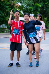 BIB: 2646, 2650, 2643
                            <button type="button" onclick="openModal(4684840)" class="btn btn-primary btn-sm float-right btn-popup" data-toggle="modal" data-target=".modal-high-quality">
                        <i class="fas fa-shopping-cart"></i> Add to Cart
                    </button>
                                            <button type="button" onclick="isThisMe(4684840, true)" class="btn btn-success btn-sm float-right btn-popup btn-isme hidden" data-toggle="tooltip" data-placement="bottom" title="นี่คือรูปของคุณใช่ไหม คลิกที่นี่เพื่อเอาเข้าอัลบั้ม">
                        <i class="fas fa-plus"></i> Add to album
                    </button>
                    <button type="button" onclick="isThisMe(4684840, false)" class="btn btn-warning btn-sm float-right btn-popup btn-isnotme hidden">
                        <i class="fas fa-ban"></i> Remove from album
                    </button>