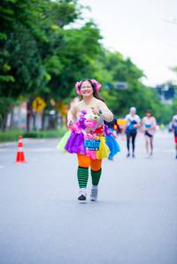 BIB: 1477
                            <button type="button" onclick="openModal(4684828)" class="btn btn-primary btn-sm float-right btn-popup" data-toggle="modal" data-target=".modal-high-quality">
                        <i class="fas fa-shopping-cart"></i> Add to Cart
                    </button>
                                            <button type="button" onclick="isThisMe(4684828, true)" class="btn btn-success btn-sm float-right btn-popup btn-isme hidden" data-toggle="tooltip" data-placement="bottom" title="นี่คือรูปของคุณใช่ไหม คลิกที่นี่เพื่อเอาเข้าอัลบั้ม">
                        <i class="fas fa-plus"></i> Add to album
                    </button>
                    <button type="button" onclick="isThisMe(4684828, false)" class="btn btn-warning btn-sm float-right btn-popup btn-isnotme hidden">
                        <i class="fas fa-ban"></i> Remove from album
                    </button>