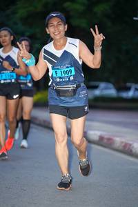 BIB: 1106, 1909
                            <button type="button" onclick="openModal(4652067)" class="btn btn-primary btn-sm float-right btn-popup" data-toggle="modal" data-target=".modal-high-quality">
                        <i class="fas fa-shopping-cart"></i> Add to Cart
                    </button>
                                            <button type="button" onclick="isThisMe(4652067, true)" class="btn btn-success btn-sm float-right btn-popup btn-isme hidden" data-toggle="tooltip" data-placement="bottom" title="นี่คือรูปของคุณใช่ไหม คลิกที่นี่เพื่อเอาเข้าอัลบั้ม">
                        <i class="fas fa-plus"></i> Add to album
                    </button>
                    <button type="button" onclick="isThisMe(4652067, false)" class="btn btn-warning btn-sm float-right btn-popup btn-isnotme hidden">
                        <i class="fas fa-ban"></i> Remove from album
                    </button>