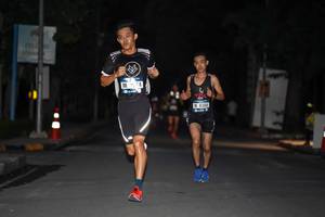 BIB: 8388
                            <button type="button" onclick="openModal(4649409)" class="btn btn-primary btn-sm float-right btn-popup" data-toggle="modal" data-target=".modal-high-quality">
                        <i class="fas fa-shopping-cart"></i> Add to Cart
                    </button>
                                            <button type="button" onclick="isThisMe(4649409, true)" class="btn btn-success btn-sm float-right btn-popup btn-isme hidden" data-toggle="tooltip" data-placement="bottom" title="นี่คือรูปของคุณใช่ไหม คลิกที่นี่เพื่อเอาเข้าอัลบั้ม">
                        <i class="fas fa-plus"></i> Add to album
                    </button>
                    <button type="button" onclick="isThisMe(4649409, false)" class="btn btn-warning btn-sm float-right btn-popup btn-isnotme hidden">
                        <i class="fas fa-ban"></i> Remove from album
                    </button>