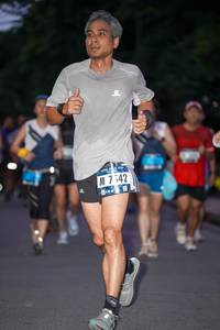 BIB: 542
                            <button type="button" onclick="openModal(4651145)" class="btn btn-primary btn-sm float-right btn-popup" data-toggle="modal" data-target=".modal-high-quality">
                        <i class="fas fa-shopping-cart"></i> Add to Cart
                    </button>
                                            <button type="button" onclick="isThisMe(4651145, true)" class="btn btn-success btn-sm float-right btn-popup btn-isme hidden" data-toggle="tooltip" data-placement="bottom" title="นี่คือรูปของคุณใช่ไหม คลิกที่นี่เพื่อเอาเข้าอัลบั้ม">
                        <i class="fas fa-plus"></i> Add to album
                    </button>
                    <button type="button" onclick="isThisMe(4651145, false)" class="btn btn-warning btn-sm float-right btn-popup btn-isnotme hidden">
                        <i class="fas fa-ban"></i> Remove from album
                    </button>