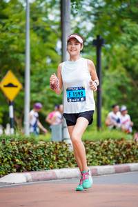 BIB: 1598
                            <button type="button" onclick="openModal(4672890)" class="btn btn-primary btn-sm float-right btn-popup" data-toggle="modal" data-target=".modal-high-quality">
                        <i class="fas fa-shopping-cart"></i> Add to Cart
                    </button>
                                            <button type="button" onclick="isThisMe(4672890, true)" class="btn btn-success btn-sm float-right btn-popup btn-isme hidden" data-toggle="tooltip" data-placement="bottom" title="นี่คือรูปของคุณใช่ไหม คลิกที่นี่เพื่อเอาเข้าอัลบั้ม">
                        <i class="fas fa-plus"></i> Add to album
                    </button>
                    <button type="button" onclick="isThisMe(4672890, false)" class="btn btn-warning btn-sm float-right btn-popup btn-isnotme hidden">
                        <i class="fas fa-ban"></i> Remove from album
                    </button>