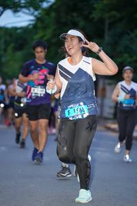 BIB: 1568
                            <button type="button" onclick="openModal(4652112)" class="btn btn-primary btn-sm float-right btn-popup" data-toggle="modal" data-target=".modal-high-quality">
                        <i class="fas fa-shopping-cart"></i> Add to Cart
                    </button>
                                            <button type="button" onclick="isThisMe(4652112, true)" class="btn btn-success btn-sm float-right btn-popup btn-isme hidden" data-toggle="tooltip" data-placement="bottom" title="นี่คือรูปของคุณใช่ไหม คลิกที่นี่เพื่อเอาเข้าอัลบั้ม">
                        <i class="fas fa-plus"></i> Add to album
                    </button>
                    <button type="button" onclick="isThisMe(4652112, false)" class="btn btn-warning btn-sm float-right btn-popup btn-isnotme hidden">
                        <i class="fas fa-ban"></i> Remove from album
                    </button>