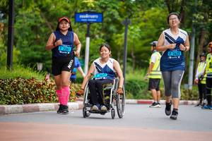 BIB: 2261, 2625, 2624
                            <button type="button" onclick="openModal(4680963)" class="btn btn-primary btn-sm float-right btn-popup" data-toggle="modal" data-target=".modal-high-quality">
                        <i class="fas fa-shopping-cart"></i> Add to Cart
                    </button>
                                            <button type="button" onclick="isThisMe(4680963, true)" class="btn btn-success btn-sm float-right btn-popup btn-isme hidden" data-toggle="tooltip" data-placement="bottom" title="นี่คือรูปของคุณใช่ไหม คลิกที่นี่เพื่อเอาเข้าอัลบั้ม">
                        <i class="fas fa-plus"></i> Add to album
                    </button>
                    <button type="button" onclick="isThisMe(4680963, false)" class="btn btn-warning btn-sm float-right btn-popup btn-isnotme hidden">
                        <i class="fas fa-ban"></i> Remove from album
                    </button>