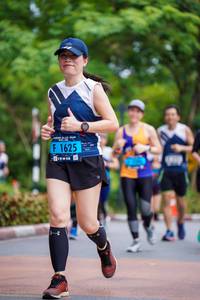 BIB: 1625
                            <button type="button" onclick="openModal(4671682)" class="btn btn-primary btn-sm float-right btn-popup" data-toggle="modal" data-target=".modal-high-quality">
                        <i class="fas fa-shopping-cart"></i> Add to Cart
                    </button>
                                            <button type="button" onclick="isThisMe(4671682, true)" class="btn btn-success btn-sm float-right btn-popup btn-isme hidden" data-toggle="tooltip" data-placement="bottom" title="นี่คือรูปของคุณใช่ไหม คลิกที่นี่เพื่อเอาเข้าอัลบั้ม">
                        <i class="fas fa-plus"></i> Add to album
                    </button>
                    <button type="button" onclick="isThisMe(4671682, false)" class="btn btn-warning btn-sm float-right btn-popup btn-isnotme hidden">
                        <i class="fas fa-ban"></i> Remove from album
                    </button>