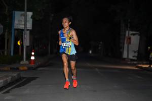 BIB: 6441
                            <button type="button" onclick="openModal(4649376)" class="btn btn-primary btn-sm float-right btn-popup" data-toggle="modal" data-target=".modal-high-quality">
                        <i class="fas fa-shopping-cart"></i> Add to Cart
                    </button>
                                            <button type="button" onclick="isThisMe(4649376, true)" class="btn btn-success btn-sm float-right btn-popup btn-isme hidden" data-toggle="tooltip" data-placement="bottom" title="นี่คือรูปของคุณใช่ไหม คลิกที่นี่เพื่อเอาเข้าอัลบั้ม">
                        <i class="fas fa-plus"></i> Add to album
                    </button>
                    <button type="button" onclick="isThisMe(4649376, false)" class="btn btn-warning btn-sm float-right btn-popup btn-isnotme hidden">
                        <i class="fas fa-ban"></i> Remove from album
                    </button>