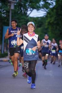 BIB: 241, 936
                            <button type="button" onclick="openModal(4652101)" class="btn btn-primary btn-sm float-right btn-popup" data-toggle="modal" data-target=".modal-high-quality">
                        <i class="fas fa-shopping-cart"></i> Add to Cart
                    </button>
                                            <button type="button" onclick="isThisMe(4652101, true)" class="btn btn-success btn-sm float-right btn-popup btn-isme hidden" data-toggle="tooltip" data-placement="bottom" title="นี่คือรูปของคุณใช่ไหม คลิกที่นี่เพื่อเอาเข้าอัลบั้ม">
                        <i class="fas fa-plus"></i> Add to album
                    </button>
                    <button type="button" onclick="isThisMe(4652101, false)" class="btn btn-warning btn-sm float-right btn-popup btn-isnotme hidden">
                        <i class="fas fa-ban"></i> Remove from album
                    </button>