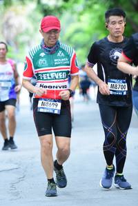 BIB: 8700, 8699
                            <button type="button" onclick="openModal(4640885)" class="btn btn-primary btn-sm float-right btn-popup" data-toggle="modal" data-target=".modal-high-quality">
                        <i class="fas fa-shopping-cart"></i> Add to Cart
                    </button>
                                            <button type="button" onclick="isThisMe(4640885, true)" class="btn btn-success btn-sm float-right btn-popup btn-isme hidden" data-toggle="tooltip" data-placement="bottom" title="นี่คือรูปของคุณใช่ไหม คลิกที่นี่เพื่อเอาเข้าอัลบั้ม">
                        <i class="fas fa-plus"></i> Add to album
                    </button>
                    <button type="button" onclick="isThisMe(4640885, false)" class="btn btn-warning btn-sm float-right btn-popup btn-isnotme hidden">
                        <i class="fas fa-ban"></i> Remove from album
                    </button>