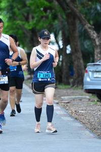 BIB: 7752
                            <button type="button" onclick="openModal(4639861)" class="btn btn-primary btn-sm float-right btn-popup" data-toggle="modal" data-target=".modal-high-quality">
                        <i class="fas fa-shopping-cart"></i> Add to Cart
                    </button>
                                            <button type="button" onclick="isThisMe(4639861, true)" class="btn btn-success btn-sm float-right btn-popup btn-isme hidden" data-toggle="tooltip" data-placement="bottom" title="นี่คือรูปของคุณใช่ไหม คลิกที่นี่เพื่อเอาเข้าอัลบั้ม">
                        <i class="fas fa-plus"></i> Add to album
                    </button>
                    <button type="button" onclick="isThisMe(4639861, false)" class="btn btn-warning btn-sm float-right btn-popup btn-isnotme hidden">
                        <i class="fas fa-ban"></i> Remove from album
                    </button>