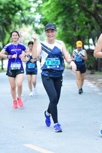 BIB: 1930, 6274
                            <button type="button" onclick="openModal(4640707)" class="btn btn-primary btn-sm float-right btn-popup" data-toggle="modal" data-target=".modal-high-quality">
                        <i class="fas fa-shopping-cart"></i> Add to Cart
                    </button>
                                            <button type="button" onclick="isThisMe(4640707, true)" class="btn btn-success btn-sm float-right btn-popup btn-isme hidden" data-toggle="tooltip" data-placement="bottom" title="นี่คือรูปของคุณใช่ไหม คลิกที่นี่เพื่อเอาเข้าอัลบั้ม">
                        <i class="fas fa-plus"></i> Add to album
                    </button>
                    <button type="button" onclick="isThisMe(4640707, false)" class="btn btn-warning btn-sm float-right btn-popup btn-isnotme hidden">
                        <i class="fas fa-ban"></i> Remove from album
                    </button>