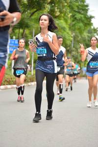 BIB: 1803, 1805
                            <button type="button" onclick="openModal(4609588)" class="btn btn-primary btn-sm float-right btn-popup" data-toggle="modal" data-target=".modal-high-quality">
                        <i class="fas fa-shopping-cart"></i> Add to Cart
                    </button>
                                            <button type="button" onclick="isThisMe(4609588, true)" class="btn btn-success btn-sm float-right btn-popup btn-isme hidden" data-toggle="tooltip" data-placement="bottom" title="นี่คือรูปของคุณใช่ไหม คลิกที่นี่เพื่อเอาเข้าอัลบั้ม">
                        <i class="fas fa-plus"></i> Add to album
                    </button>
                    <button type="button" onclick="isThisMe(4609588, false)" class="btn btn-warning btn-sm float-right btn-popup btn-isnotme hidden">
                        <i class="fas fa-ban"></i> Remove from album
                    </button>