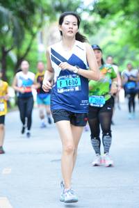 BIB: 1680
                            <button type="button" onclick="openModal(4639107)" class="btn btn-primary btn-sm float-right btn-popup" data-toggle="modal" data-target=".modal-high-quality">
                        <i class="fas fa-shopping-cart"></i> Add to Cart
                    </button>
                                            <button type="button" onclick="isThisMe(4639107, true)" class="btn btn-success btn-sm float-right btn-popup btn-isme hidden" data-toggle="tooltip" data-placement="bottom" title="นี่คือรูปของคุณใช่ไหม คลิกที่นี่เพื่อเอาเข้าอัลบั้ม">
                        <i class="fas fa-plus"></i> Add to album
                    </button>
                    <button type="button" onclick="isThisMe(4639107, false)" class="btn btn-warning btn-sm float-right btn-popup btn-isnotme hidden">
                        <i class="fas fa-ban"></i> Remove from album
                    </button>