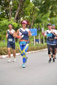 BIB: 2570, 5759, 2532
                            <button type="button" onclick="openModal(4606164)" class="btn btn-primary btn-sm float-right btn-popup" data-toggle="modal" data-target=".modal-high-quality">
                        <i class="fas fa-shopping-cart"></i> Add to Cart
                    </button>
                                            <button type="button" onclick="isThisMe(4606164, true)" class="btn btn-success btn-sm float-right btn-popup btn-isme hidden" data-toggle="tooltip" data-placement="bottom" title="นี่คือรูปของคุณใช่ไหม คลิกที่นี่เพื่อเอาเข้าอัลบั้ม">
                        <i class="fas fa-plus"></i> Add to album
                    </button>
                    <button type="button" onclick="isThisMe(4606164, false)" class="btn btn-warning btn-sm float-right btn-popup btn-isnotme hidden">
                        <i class="fas fa-ban"></i> Remove from album
                    </button>