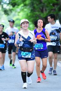 BIB: 6750, 1527, 166
                            <button type="button" onclick="openModal(4637431)" class="btn btn-primary btn-sm float-right btn-popup" data-toggle="modal" data-target=".modal-high-quality">
                        <i class="fas fa-shopping-cart"></i> Add to Cart
                    </button>
                                            <button type="button" onclick="isThisMe(4637431, true)" class="btn btn-success btn-sm float-right btn-popup btn-isme hidden" data-toggle="tooltip" data-placement="bottom" title="นี่คือรูปของคุณใช่ไหม คลิกที่นี่เพื่อเอาเข้าอัลบั้ม">
                        <i class="fas fa-plus"></i> Add to album
                    </button>
                    <button type="button" onclick="isThisMe(4637431, false)" class="btn btn-warning btn-sm float-right btn-popup btn-isnotme hidden">
                        <i class="fas fa-ban"></i> Remove from album
                    </button>