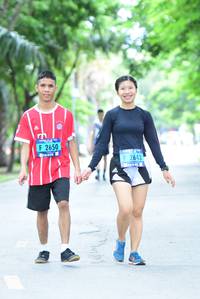 BIB: 2650, 2643
                            <button type="button" onclick="openModal(4579129)" class="btn btn-primary btn-sm float-right btn-popup" data-toggle="modal" data-target=".modal-high-quality">
                        <i class="fas fa-shopping-cart"></i> Add to Cart
                    </button>
                                            <button type="button" onclick="isThisMe(4579129, true)" class="btn btn-success btn-sm float-right btn-popup btn-isme hidden" data-toggle="tooltip" data-placement="bottom" title="นี่คือรูปของคุณใช่ไหม คลิกที่นี่เพื่อเอาเข้าอัลบั้ม">
                        <i class="fas fa-plus"></i> Add to album
                    </button>
                    <button type="button" onclick="isThisMe(4579129, false)" class="btn btn-warning btn-sm float-right btn-popup btn-isnotme hidden">
                        <i class="fas fa-ban"></i> Remove from album
                    </button>