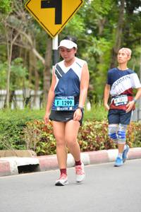 BIB: 1299, 855
                            <button type="button" onclick="openModal(4613876)" class="btn btn-primary btn-sm float-right btn-popup" data-toggle="modal" data-target=".modal-high-quality">
                        <i class="fas fa-shopping-cart"></i> Add to Cart
                    </button>
                                            <button type="button" onclick="isThisMe(4613876, true)" class="btn btn-success btn-sm float-right btn-popup btn-isme hidden" data-toggle="tooltip" data-placement="bottom" title="นี่คือรูปของคุณใช่ไหม คลิกที่นี่เพื่อเอาเข้าอัลบั้ม">
                        <i class="fas fa-plus"></i> Add to album
                    </button>
                    <button type="button" onclick="isThisMe(4613876, false)" class="btn btn-warning btn-sm float-right btn-popup btn-isnotme hidden">
                        <i class="fas fa-ban"></i> Remove from album
                    </button>