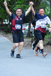 BIB: 5864, 5859
                            <button type="button" onclick="openModal(4640160)" class="btn btn-primary btn-sm float-right btn-popup" data-toggle="modal" data-target=".modal-high-quality">
                        <i class="fas fa-shopping-cart"></i> Add to Cart
                    </button>
                                            <button type="button" onclick="isThisMe(4640160, true)" class="btn btn-success btn-sm float-right btn-popup btn-isme hidden" data-toggle="tooltip" data-placement="bottom" title="นี่คือรูปของคุณใช่ไหม คลิกที่นี่เพื่อเอาเข้าอัลบั้ม">
                        <i class="fas fa-plus"></i> Add to album
                    </button>
                    <button type="button" onclick="isThisMe(4640160, false)" class="btn btn-warning btn-sm float-right btn-popup btn-isnotme hidden">
                        <i class="fas fa-ban"></i> Remove from album
                    </button>