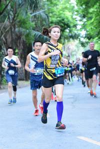 BIB: 6800, 1848
                            <button type="button" onclick="openModal(4663156)" class="btn btn-primary btn-sm float-right btn-popup" data-toggle="modal" data-target=".modal-high-quality">
                        <i class="fas fa-shopping-cart"></i> Add to Cart
                    </button>
                                            <button type="button" onclick="isThisMe(4663156, true)" class="btn btn-success btn-sm float-right btn-popup btn-isme hidden" data-toggle="tooltip" data-placement="bottom" title="นี่คือรูปของคุณใช่ไหม คลิกที่นี่เพื่อเอาเข้าอัลบั้ม">
                        <i class="fas fa-plus"></i> Add to album
                    </button>
                    <button type="button" onclick="isThisMe(4663156, false)" class="btn btn-warning btn-sm float-right btn-popup btn-isnotme hidden">
                        <i class="fas fa-ban"></i> Remove from album
                    </button>