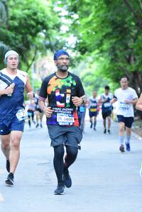 BIB: 6600
                            <button type="button" onclick="openModal(4635200)" class="btn btn-primary btn-sm float-right btn-popup" data-toggle="modal" data-target=".modal-high-quality">
                        <i class="fas fa-shopping-cart"></i> Add to Cart
                    </button>
                                            <button type="button" onclick="isThisMe(4635200, true)" class="btn btn-success btn-sm float-right btn-popup btn-isme hidden" data-toggle="tooltip" data-placement="bottom" title="นี่คือรูปของคุณใช่ไหม คลิกที่นี่เพื่อเอาเข้าอัลบั้ม">
                        <i class="fas fa-plus"></i> Add to album
                    </button>
                    <button type="button" onclick="isThisMe(4635200, false)" class="btn btn-warning btn-sm float-right btn-popup btn-isnotme hidden">
                        <i class="fas fa-ban"></i> Remove from album
                    </button>