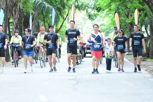 BIB: 
                            <button type="button" onclick="openModal(4579185)" class="btn btn-primary btn-sm float-right btn-popup" data-toggle="modal" data-target=".modal-high-quality">
                        <i class="fas fa-shopping-cart"></i> Add to Cart
                    </button>
                                            <button type="button" onclick="isThisMe(4579185, true)" class="btn btn-success btn-sm float-right btn-popup btn-isme hidden" data-toggle="tooltip" data-placement="bottom" title="นี่คือรูปของคุณใช่ไหม คลิกที่นี่เพื่อเอาเข้าอัลบั้ม">
                        <i class="fas fa-plus"></i> Add to album
                    </button>
                    <button type="button" onclick="isThisMe(4579185, false)" class="btn btn-warning btn-sm float-right btn-popup btn-isnotme hidden">
                        <i class="fas fa-ban"></i> Remove from album
                    </button>