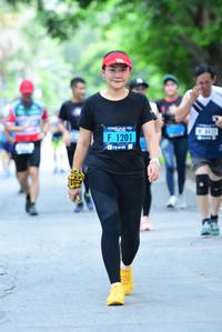 BIB: 8433, 1201
                            <button type="button" onclick="openModal(4640856)" class="btn btn-primary btn-sm float-right btn-popup" data-toggle="modal" data-target=".modal-high-quality">
                        <i class="fas fa-shopping-cart"></i> Add to Cart
                    </button>
                                            <button type="button" onclick="isThisMe(4640856, true)" class="btn btn-success btn-sm float-right btn-popup btn-isme hidden" data-toggle="tooltip" data-placement="bottom" title="นี่คือรูปของคุณใช่ไหม คลิกที่นี่เพื่อเอาเข้าอัลบั้ม">
                        <i class="fas fa-plus"></i> Add to album
                    </button>
                    <button type="button" onclick="isThisMe(4640856, false)" class="btn btn-warning btn-sm float-right btn-popup btn-isnotme hidden">
                        <i class="fas fa-ban"></i> Remove from album
                    </button>