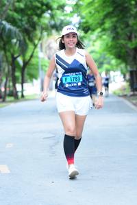 BIB: 1783
                            <button type="button" onclick="openModal(4640826)" class="btn btn-primary btn-sm float-right btn-popup" data-toggle="modal" data-target=".modal-high-quality">
                        <i class="fas fa-shopping-cart"></i> Add to Cart
                    </button>
                                            <button type="button" onclick="isThisMe(4640826, true)" class="btn btn-success btn-sm float-right btn-popup btn-isme hidden" data-toggle="tooltip" data-placement="bottom" title="นี่คือรูปของคุณใช่ไหม คลิกที่นี่เพื่อเอาเข้าอัลบั้ม">
                        <i class="fas fa-plus"></i> Add to album
                    </button>
                    <button type="button" onclick="isThisMe(4640826, false)" class="btn btn-warning btn-sm float-right btn-popup btn-isnotme hidden">
                        <i class="fas fa-ban"></i> Remove from album
                    </button>