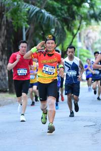 BIB: 100, 5102, 6296, 119
                            <button type="button" onclick="openModal(4662877)" class="btn btn-primary btn-sm float-right btn-popup" data-toggle="modal" data-target=".modal-high-quality">
                        <i class="fas fa-shopping-cart"></i> Add to Cart
                    </button>
                                            <button type="button" onclick="isThisMe(4662877, true)" class="btn btn-success btn-sm float-right btn-popup btn-isme hidden" data-toggle="tooltip" data-placement="bottom" title="นี่คือรูปของคุณใช่ไหม คลิกที่นี่เพื่อเอาเข้าอัลบั้ม">
                        <i class="fas fa-plus"></i> Add to album
                    </button>
                    <button type="button" onclick="isThisMe(4662877, false)" class="btn btn-warning btn-sm float-right btn-popup btn-isnotme hidden">
                        <i class="fas fa-ban"></i> Remove from album
                    </button>