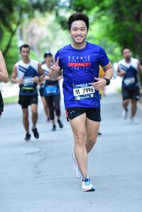 BIB: 7996
                            <button type="button" onclick="openModal(4640449)" class="btn btn-primary btn-sm float-right btn-popup" data-toggle="modal" data-target=".modal-high-quality">
                        <i class="fas fa-shopping-cart"></i> Add to Cart
                    </button>
                                            <button type="button" onclick="isThisMe(4640449, true)" class="btn btn-success btn-sm float-right btn-popup btn-isme hidden" data-toggle="tooltip" data-placement="bottom" title="นี่คือรูปของคุณใช่ไหม คลิกที่นี่เพื่อเอาเข้าอัลบั้ม">
                        <i class="fas fa-plus"></i> Add to album
                    </button>
                    <button type="button" onclick="isThisMe(4640449, false)" class="btn btn-warning btn-sm float-right btn-popup btn-isnotme hidden">
                        <i class="fas fa-ban"></i> Remove from album
                    </button>