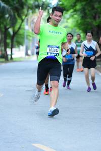 BIB: 8044
                            <button type="button" onclick="openModal(4640123)" class="btn btn-primary btn-sm float-right btn-popup" data-toggle="modal" data-target=".modal-high-quality">
                        <i class="fas fa-shopping-cart"></i> Add to Cart
                    </button>
                                            <button type="button" onclick="isThisMe(4640123, true)" class="btn btn-success btn-sm float-right btn-popup btn-isme hidden" data-toggle="tooltip" data-placement="bottom" title="นี่คือรูปของคุณใช่ไหม คลิกที่นี่เพื่อเอาเข้าอัลบั้ม">
                        <i class="fas fa-plus"></i> Add to album
                    </button>
                    <button type="button" onclick="isThisMe(4640123, false)" class="btn btn-warning btn-sm float-right btn-popup btn-isnotme hidden">
                        <i class="fas fa-ban"></i> Remove from album
                    </button>