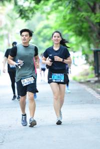 BIB: 8624, 1907
                            <button type="button" onclick="openModal(4578756)" class="btn btn-primary btn-sm float-right btn-popup" data-toggle="modal" data-target=".modal-high-quality">
                        <i class="fas fa-shopping-cart"></i> Add to Cart
                    </button>
                                            <button type="button" onclick="isThisMe(4578756, true)" class="btn btn-success btn-sm float-right btn-popup btn-isme hidden" data-toggle="tooltip" data-placement="bottom" title="นี่คือรูปของคุณใช่ไหม คลิกที่นี่เพื่อเอาเข้าอัลบั้ม">
                        <i class="fas fa-plus"></i> Add to album
                    </button>
                    <button type="button" onclick="isThisMe(4578756, false)" class="btn btn-warning btn-sm float-right btn-popup btn-isnotme hidden">
                        <i class="fas fa-ban"></i> Remove from album
                    </button>