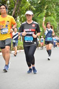 BIB: 7779, 2220, 1285
                            <button type="button" onclick="openModal(4611086)" class="btn btn-primary btn-sm float-right btn-popup" data-toggle="modal" data-target=".modal-high-quality">
                        <i class="fas fa-shopping-cart"></i> Add to Cart
                    </button>
                                            <button type="button" onclick="isThisMe(4611086, true)" class="btn btn-success btn-sm float-right btn-popup btn-isme hidden" data-toggle="tooltip" data-placement="bottom" title="นี่คือรูปของคุณใช่ไหม คลิกที่นี่เพื่อเอาเข้าอัลบั้ม">
                        <i class="fas fa-plus"></i> Add to album
                    </button>
                    <button type="button" onclick="isThisMe(4611086, false)" class="btn btn-warning btn-sm float-right btn-popup btn-isnotme hidden">
                        <i class="fas fa-ban"></i> Remove from album
                    </button>