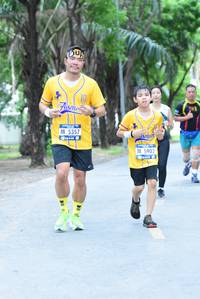 BIB: 5357, 5902
                            <button type="button" onclick="openModal(4639128)" class="btn btn-primary btn-sm float-right btn-popup" data-toggle="modal" data-target=".modal-high-quality">
                        <i class="fas fa-shopping-cart"></i> Add to Cart
                    </button>
                                            <button type="button" onclick="isThisMe(4639128, true)" class="btn btn-success btn-sm float-right btn-popup btn-isme hidden" data-toggle="tooltip" data-placement="bottom" title="นี่คือรูปของคุณใช่ไหม คลิกที่นี่เพื่อเอาเข้าอัลบั้ม">
                        <i class="fas fa-plus"></i> Add to album
                    </button>
                    <button type="button" onclick="isThisMe(4639128, false)" class="btn btn-warning btn-sm float-right btn-popup btn-isnotme hidden">
                        <i class="fas fa-ban"></i> Remove from album
                    </button>