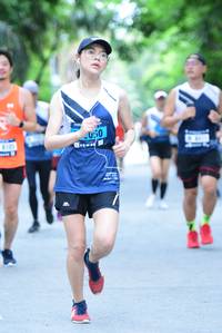 BIB: 2050, 8105
                            <button type="button" onclick="openModal(4636727)" class="btn btn-primary btn-sm float-right btn-popup" data-toggle="modal" data-target=".modal-high-quality">
                        <i class="fas fa-shopping-cart"></i> Add to Cart
                    </button>
                                            <button type="button" onclick="isThisMe(4636727, true)" class="btn btn-success btn-sm float-right btn-popup btn-isme hidden" data-toggle="tooltip" data-placement="bottom" title="นี่คือรูปของคุณใช่ไหม คลิกที่นี่เพื่อเอาเข้าอัลบั้ม">
                        <i class="fas fa-plus"></i> Add to album
                    </button>
                    <button type="button" onclick="isThisMe(4636727, false)" class="btn btn-warning btn-sm float-right btn-popup btn-isnotme hidden">
                        <i class="fas fa-ban"></i> Remove from album
                    </button>