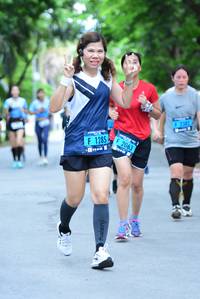 BIB: 2063, 1285
                            <button type="button" onclick="openModal(4639877)" class="btn btn-primary btn-sm float-right btn-popup" data-toggle="modal" data-target=".modal-high-quality">
                        <i class="fas fa-shopping-cart"></i> Add to Cart
                    </button>
                                            <button type="button" onclick="isThisMe(4639877, true)" class="btn btn-success btn-sm float-right btn-popup btn-isme hidden" data-toggle="tooltip" data-placement="bottom" title="นี่คือรูปของคุณใช่ไหม คลิกที่นี่เพื่อเอาเข้าอัลบั้ม">
                        <i class="fas fa-plus"></i> Add to album
                    </button>
                    <button type="button" onclick="isThisMe(4639877, false)" class="btn btn-warning btn-sm float-right btn-popup btn-isnotme hidden">
                        <i class="fas fa-ban"></i> Remove from album
                    </button>