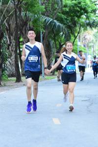 BIB: 7088, 1815
                            <button type="button" onclick="openModal(4637102)" class="btn btn-primary btn-sm float-right btn-popup" data-toggle="modal" data-target=".modal-high-quality">
                        <i class="fas fa-shopping-cart"></i> Add to Cart
                    </button>
                                            <button type="button" onclick="isThisMe(4637102, true)" class="btn btn-success btn-sm float-right btn-popup btn-isme hidden" data-toggle="tooltip" data-placement="bottom" title="นี่คือรูปของคุณใช่ไหม คลิกที่นี่เพื่อเอาเข้าอัลบั้ม">
                        <i class="fas fa-plus"></i> Add to album
                    </button>
                    <button type="button" onclick="isThisMe(4637102, false)" class="btn btn-warning btn-sm float-right btn-popup btn-isnotme hidden">
                        <i class="fas fa-ban"></i> Remove from album
                    </button>