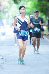 BIB: 564, 1489
                            <button type="button" onclick="openModal(4640053)" class="btn btn-primary btn-sm float-right btn-popup" data-toggle="modal" data-target=".modal-high-quality">
                        <i class="fas fa-shopping-cart"></i> Add to Cart
                    </button>
                                            <button type="button" onclick="isThisMe(4640053, true)" class="btn btn-success btn-sm float-right btn-popup btn-isme hidden" data-toggle="tooltip" data-placement="bottom" title="นี่คือรูปของคุณใช่ไหม คลิกที่นี่เพื่อเอาเข้าอัลบั้ม">
                        <i class="fas fa-plus"></i> Add to album
                    </button>
                    <button type="button" onclick="isThisMe(4640053, false)" class="btn btn-warning btn-sm float-right btn-popup btn-isnotme hidden">
                        <i class="fas fa-ban"></i> Remove from album
                    </button>