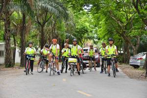 BIB: 
                            <button type="button" onclick="openModal(4615147)" class="btn btn-primary btn-sm float-right btn-popup" data-toggle="modal" data-target=".modal-high-quality">
                        <i class="fas fa-shopping-cart"></i> Add to Cart
                    </button>
                                            <button type="button" onclick="isThisMe(4615147, true)" class="btn btn-success btn-sm float-right btn-popup btn-isme hidden" data-toggle="tooltip" data-placement="bottom" title="นี่คือรูปของคุณใช่ไหม คลิกที่นี่เพื่อเอาเข้าอัลบั้ม">
                        <i class="fas fa-plus"></i> Add to album
                    </button>
                    <button type="button" onclick="isThisMe(4615147, false)" class="btn btn-warning btn-sm float-right btn-popup btn-isnotme hidden">
                        <i class="fas fa-ban"></i> Remove from album
                    </button>