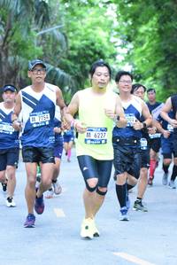 BIB: 7754, 7266, 008, 
                            <button type="button" onclick="openModal(4664544)" class="btn btn-primary btn-sm float-right btn-popup" data-toggle="modal" data-target=".modal-high-quality">
                        <i class="fas fa-shopping-cart"></i> Add to Cart
                    </button>
                                            <button type="button" onclick="isThisMe(4664544, true)" class="btn btn-success btn-sm float-right btn-popup btn-isme hidden" data-toggle="tooltip" data-placement="bottom" title="นี่คือรูปของคุณใช่ไหม คลิกที่นี่เพื่อเอาเข้าอัลบั้ม">
                        <i class="fas fa-plus"></i> Add to album
                    </button>
                    <button type="button" onclick="isThisMe(4664544, false)" class="btn btn-warning btn-sm float-right btn-popup btn-isnotme hidden">
                        <i class="fas fa-ban"></i> Remove from album
                    </button>