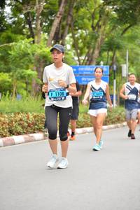 BIB: 1108, 1659
                            <button type="button" onclick="openModal(4612103)" class="btn btn-primary btn-sm float-right btn-popup" data-toggle="modal" data-target=".modal-high-quality">
                        <i class="fas fa-shopping-cart"></i> Add to Cart
                    </button>
                                            <button type="button" onclick="isThisMe(4612103, true)" class="btn btn-success btn-sm float-right btn-popup btn-isme hidden" data-toggle="tooltip" data-placement="bottom" title="นี่คือรูปของคุณใช่ไหม คลิกที่นี่เพื่อเอาเข้าอัลบั้ม">
                        <i class="fas fa-plus"></i> Add to album
                    </button>
                    <button type="button" onclick="isThisMe(4612103, false)" class="btn btn-warning btn-sm float-right btn-popup btn-isnotme hidden">
                        <i class="fas fa-ban"></i> Remove from album
                    </button>