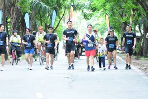 BIB: 
                            <button type="button" onclick="openModal(4579183)" class="btn btn-primary btn-sm float-right btn-popup" data-toggle="modal" data-target=".modal-high-quality">
                        <i class="fas fa-shopping-cart"></i> Add to Cart
                    </button>
                                            <button type="button" onclick="isThisMe(4579183, true)" class="btn btn-success btn-sm float-right btn-popup btn-isme hidden" data-toggle="tooltip" data-placement="bottom" title="นี่คือรูปของคุณใช่ไหม คลิกที่นี่เพื่อเอาเข้าอัลบั้ม">
                        <i class="fas fa-plus"></i> Add to album
                    </button>
                    <button type="button" onclick="isThisMe(4579183, false)" class="btn btn-warning btn-sm float-right btn-popup btn-isnotme hidden">
                        <i class="fas fa-ban"></i> Remove from album
                    </button>