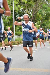 BIB: 6350
                            <button type="button" onclick="openModal(4596963)" class="btn btn-primary btn-sm float-right btn-popup" data-toggle="modal" data-target=".modal-high-quality">
                        <i class="fas fa-shopping-cart"></i> Add to Cart
                    </button>
                                            <button type="button" onclick="isThisMe(4596963, true)" class="btn btn-success btn-sm float-right btn-popup btn-isme hidden" data-toggle="tooltip" data-placement="bottom" title="นี่คือรูปของคุณใช่ไหม คลิกที่นี่เพื่อเอาเข้าอัลบั้ม">
                        <i class="fas fa-plus"></i> Add to album
                    </button>
                    <button type="button" onclick="isThisMe(4596963, false)" class="btn btn-warning btn-sm float-right btn-popup btn-isnotme hidden">
                        <i class="fas fa-ban"></i> Remove from album
                    </button>