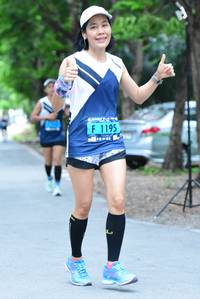 BIB: 1195, 
                            <button type="button" onclick="openModal(4640775)" class="btn btn-primary btn-sm float-right btn-popup" data-toggle="modal" data-target=".modal-high-quality">
                        <i class="fas fa-shopping-cart"></i> Add to Cart
                    </button>
                                            <button type="button" onclick="isThisMe(4640775, true)" class="btn btn-success btn-sm float-right btn-popup btn-isme hidden" data-toggle="tooltip" data-placement="bottom" title="นี่คือรูปของคุณใช่ไหม คลิกที่นี่เพื่อเอาเข้าอัลบั้ม">
                        <i class="fas fa-plus"></i> Add to album
                    </button>
                    <button type="button" onclick="isThisMe(4640775, false)" class="btn btn-warning btn-sm float-right btn-popup btn-isnotme hidden">
                        <i class="fas fa-ban"></i> Remove from album
                    </button>