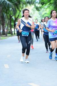 BIB: 1315
                            <button type="button" onclick="openModal(4640621)" class="btn btn-primary btn-sm float-right btn-popup" data-toggle="modal" data-target=".modal-high-quality">
                        <i class="fas fa-shopping-cart"></i> Add to Cart
                    </button>
                                            <button type="button" onclick="isThisMe(4640621, true)" class="btn btn-success btn-sm float-right btn-popup btn-isme hidden" data-toggle="tooltip" data-placement="bottom" title="นี่คือรูปของคุณใช่ไหม คลิกที่นี่เพื่อเอาเข้าอัลบั้ม">
                        <i class="fas fa-plus"></i> Add to album
                    </button>
                    <button type="button" onclick="isThisMe(4640621, false)" class="btn btn-warning btn-sm float-right btn-popup btn-isnotme hidden">
                        <i class="fas fa-ban"></i> Remove from album
                    </button>